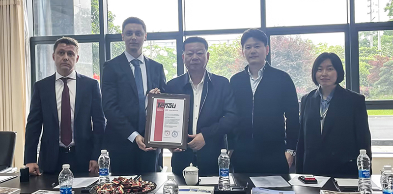 热烈祝贺BG大游集团电梯（中国）有限公司与俄罗斯公司GLOBAL-ELEVATING, LLC双方签署了合作协议! 